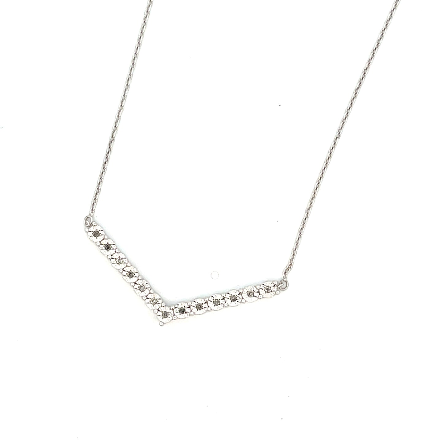 VSHAPE NECKLACE WITH NATURAL DIAMONDS