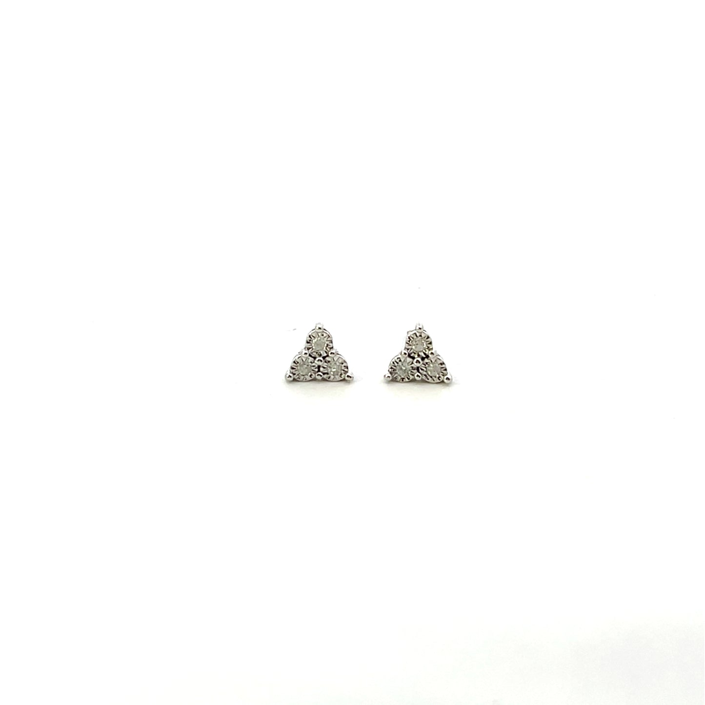 10K WG D-0.10CTW TRIANGLE ILLUSION DIAMOND STUDS