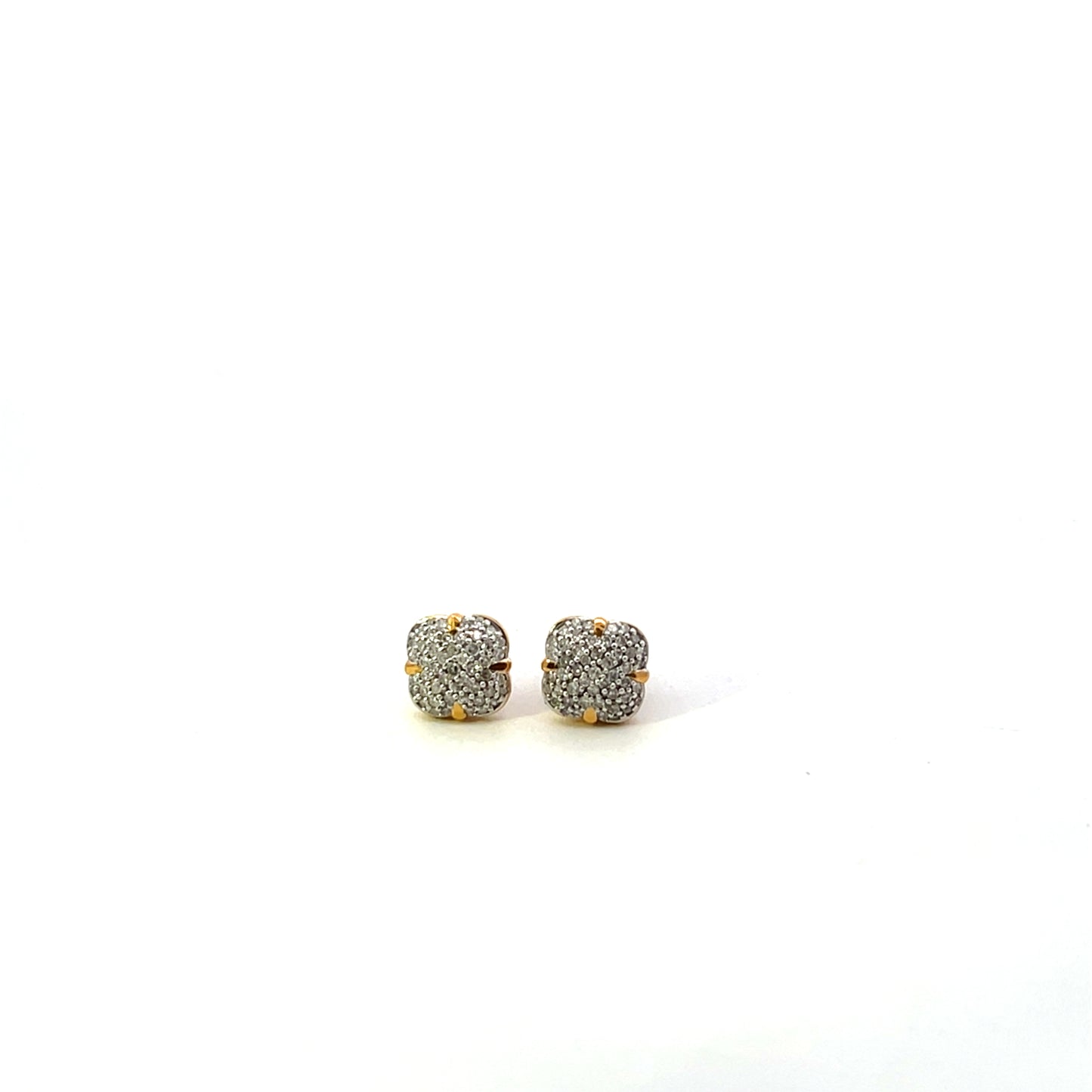 D-0.33CTW DIAMOND FLOWER PAVE DIAMOND EARRINGS SGP
