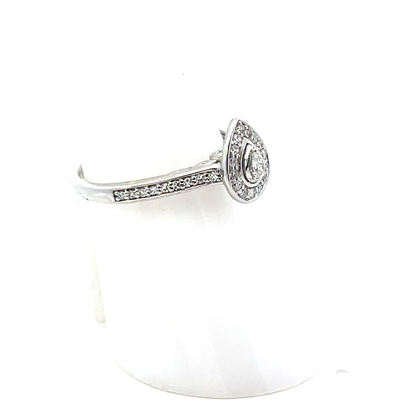 10K WG D-0.25CTW PEAR WITH HALO ENGAGEMENT RING