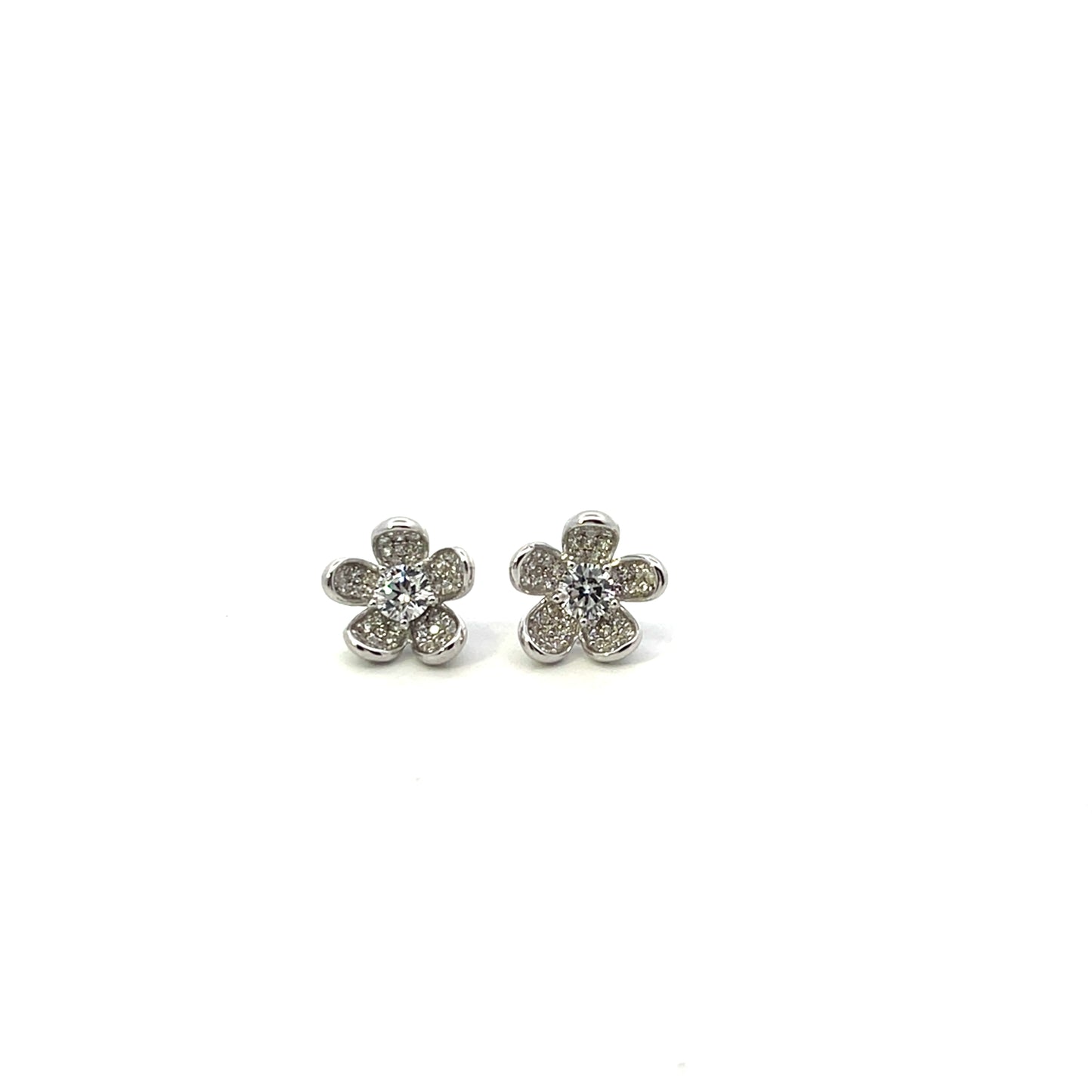 PAVE FLOWERS WITH SOLITAIRE EARRINGS SILVER