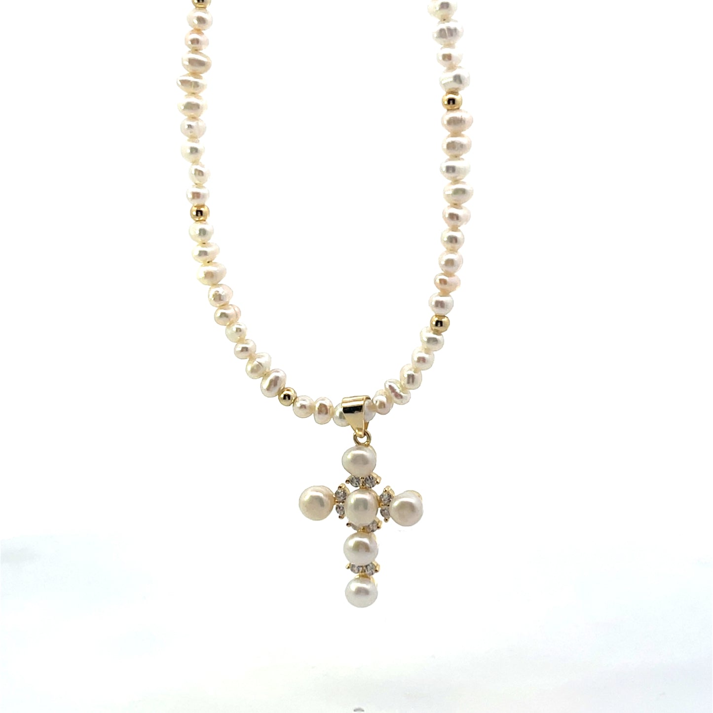 ALL AROUND SMALL PEARL NECKLACE WITH CROSS CHARM
