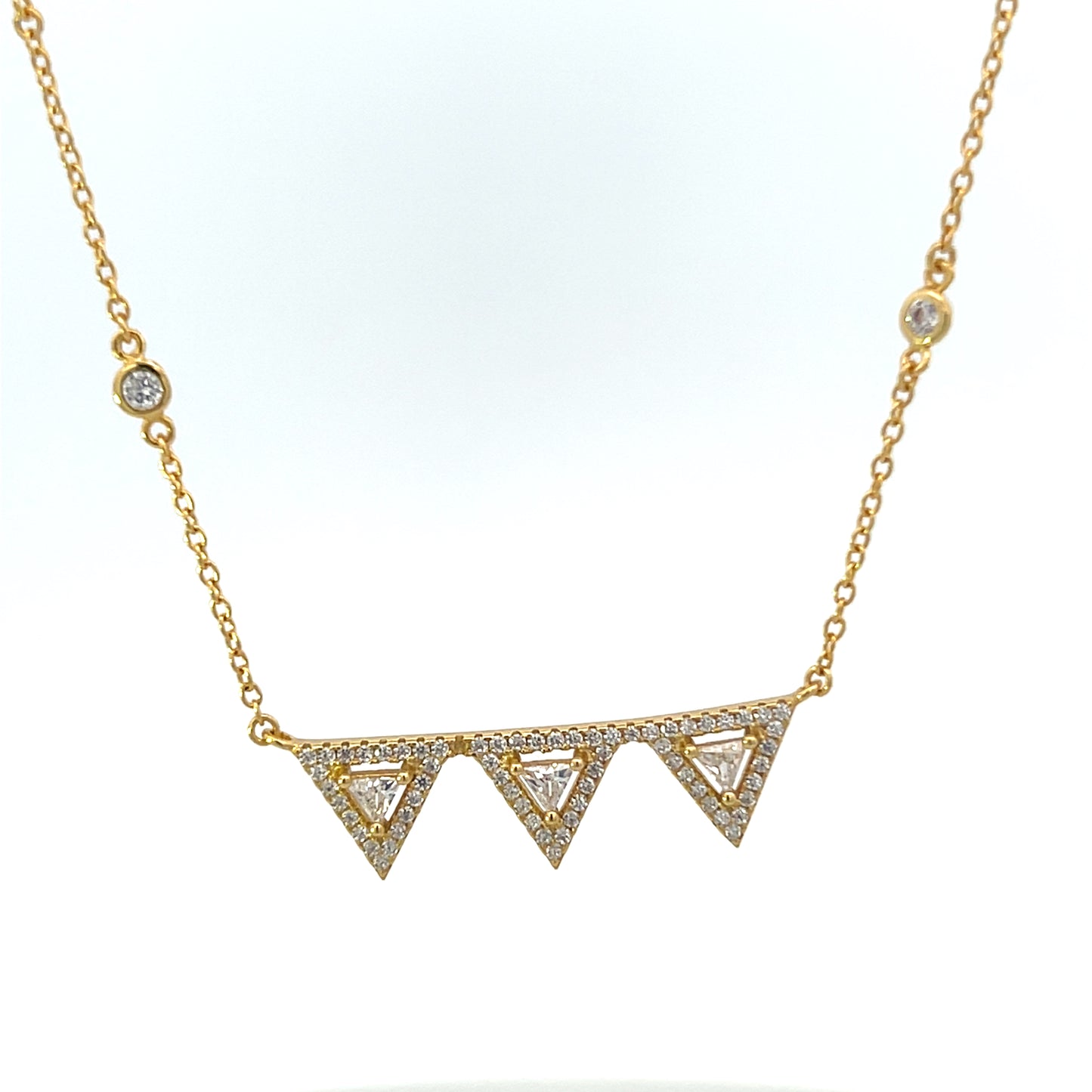 3-TRIANGLE WITH PAVE