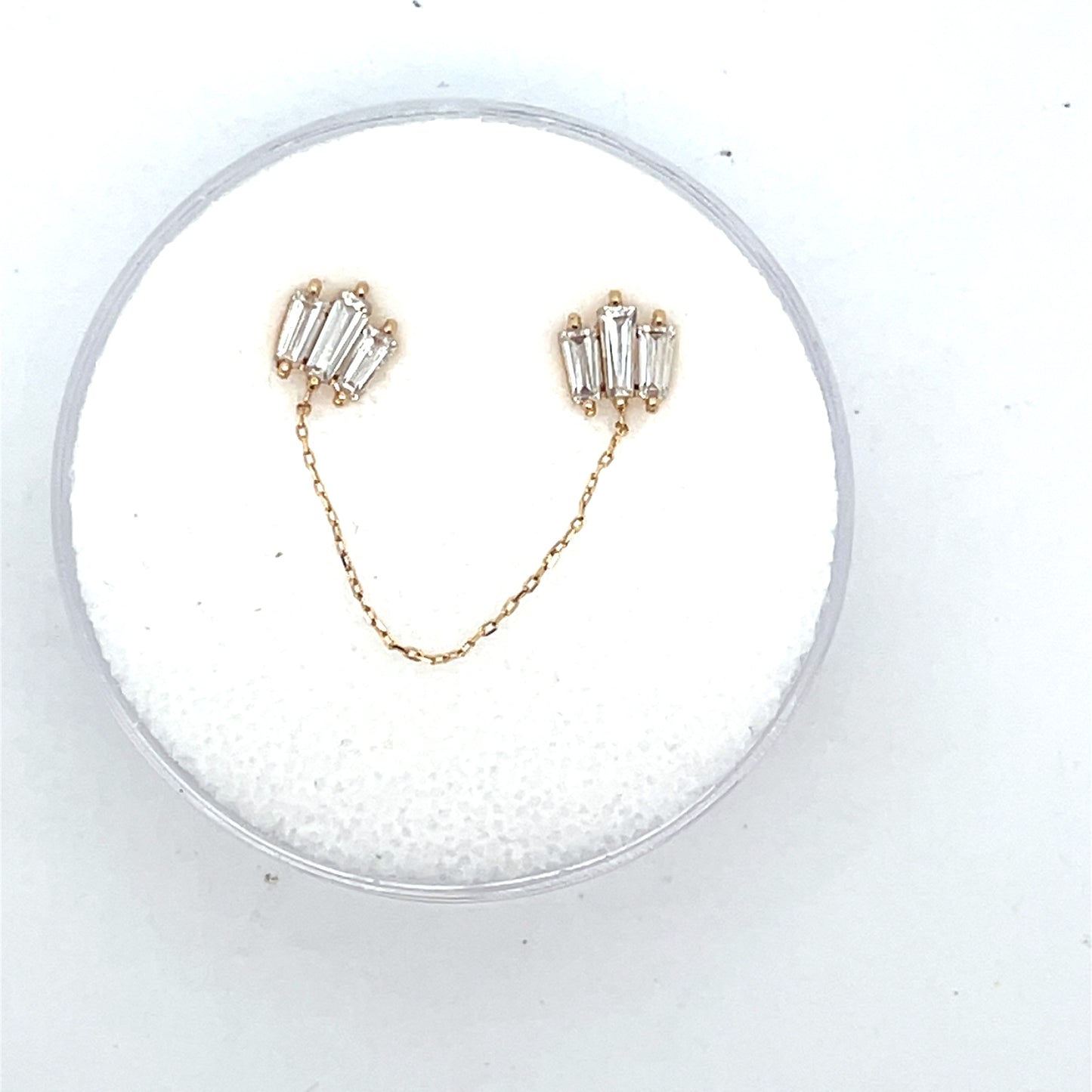14K SINGLE PIERCING 3BAGUETTE CONNECTOR WITH CHAIN