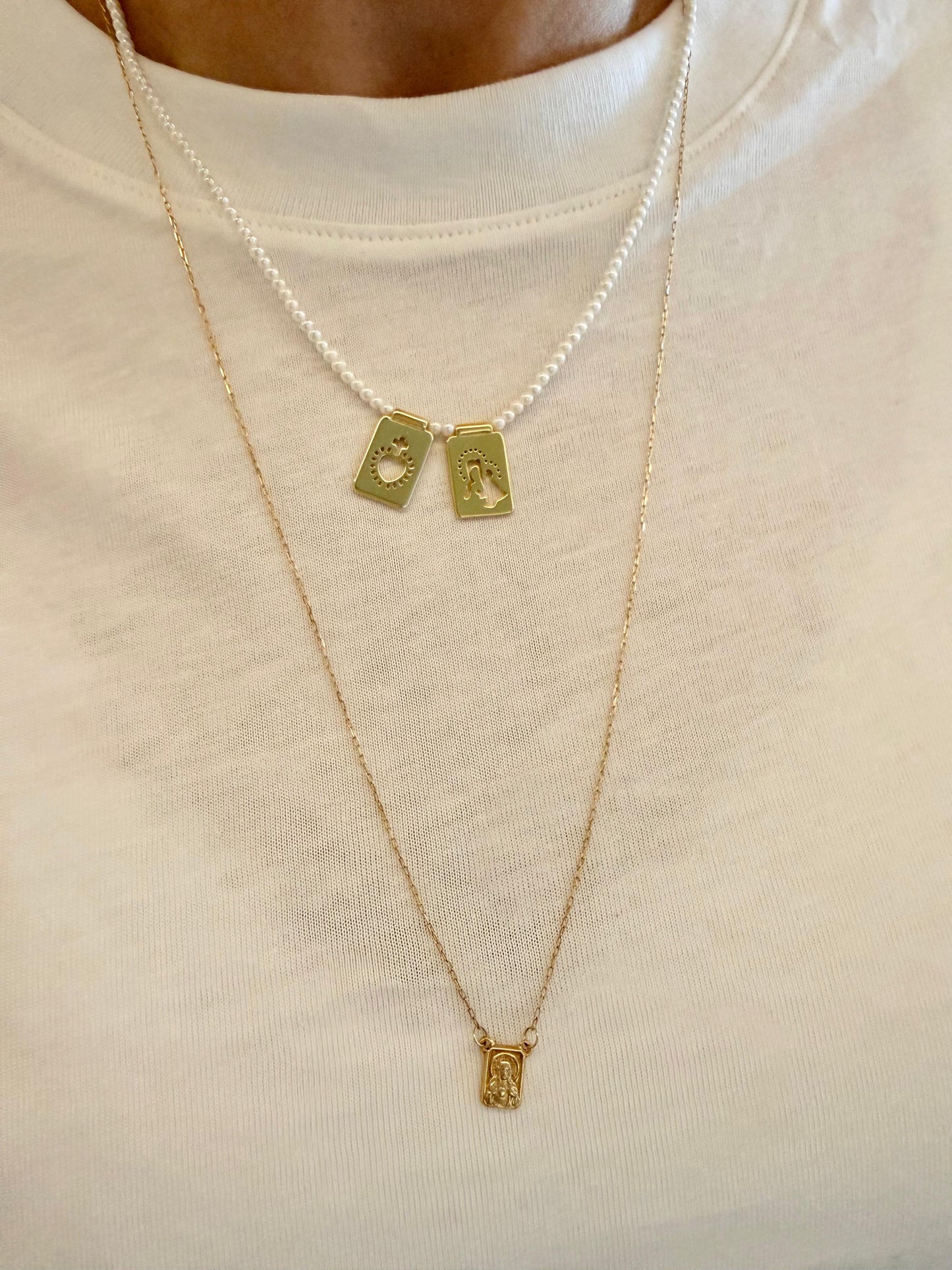 18K YG SCAPULARY NECKLACES