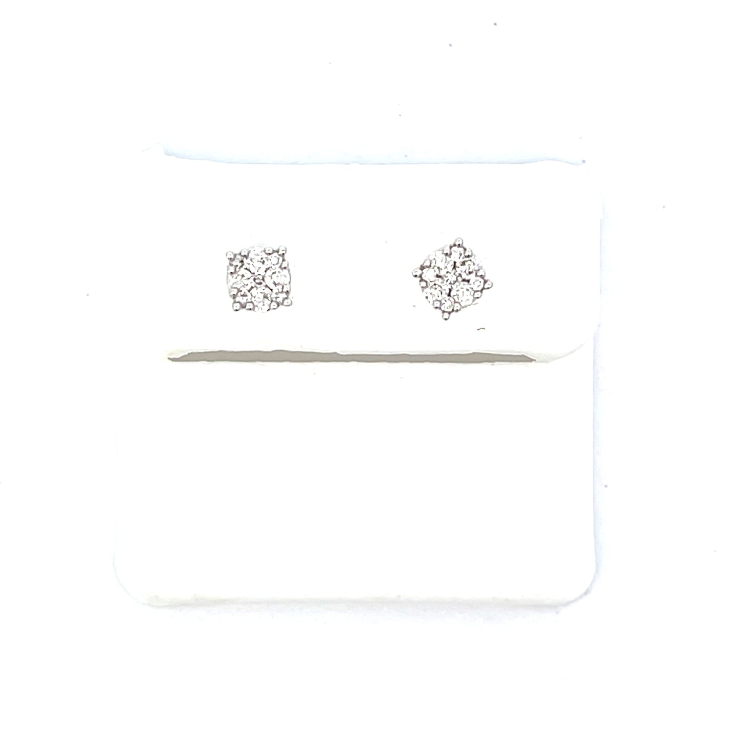 10K WG ROUND FLOWER STUDS WITH DIAMONDS