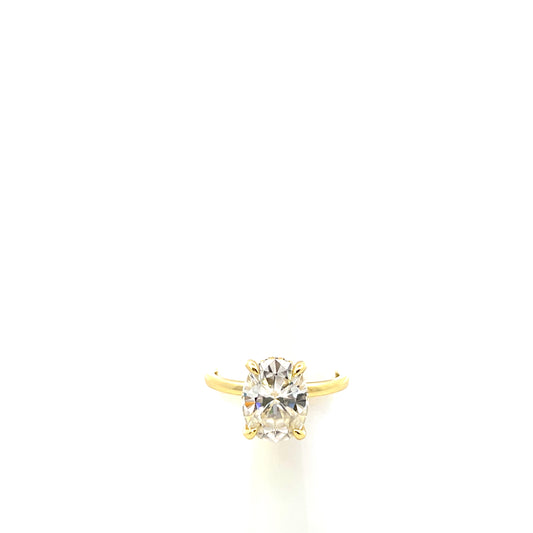 OVAL SOLITAIRE ENGAGEMENT RING WITH MOSANITE SGP