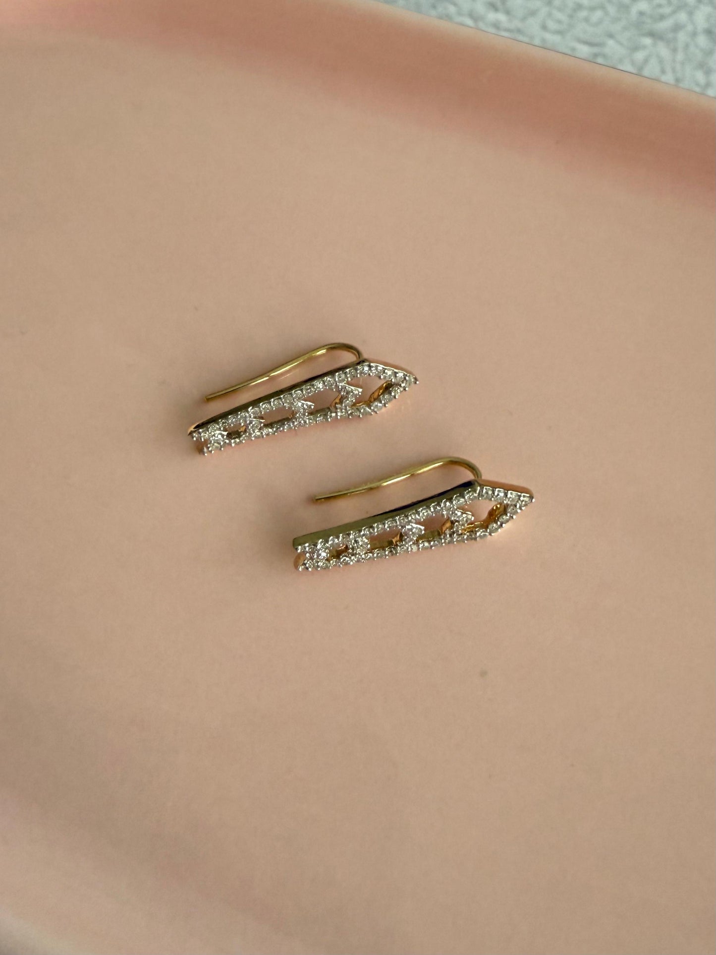 10K YG D-0.50CTW ARROW DIAMOND CRAWLERS