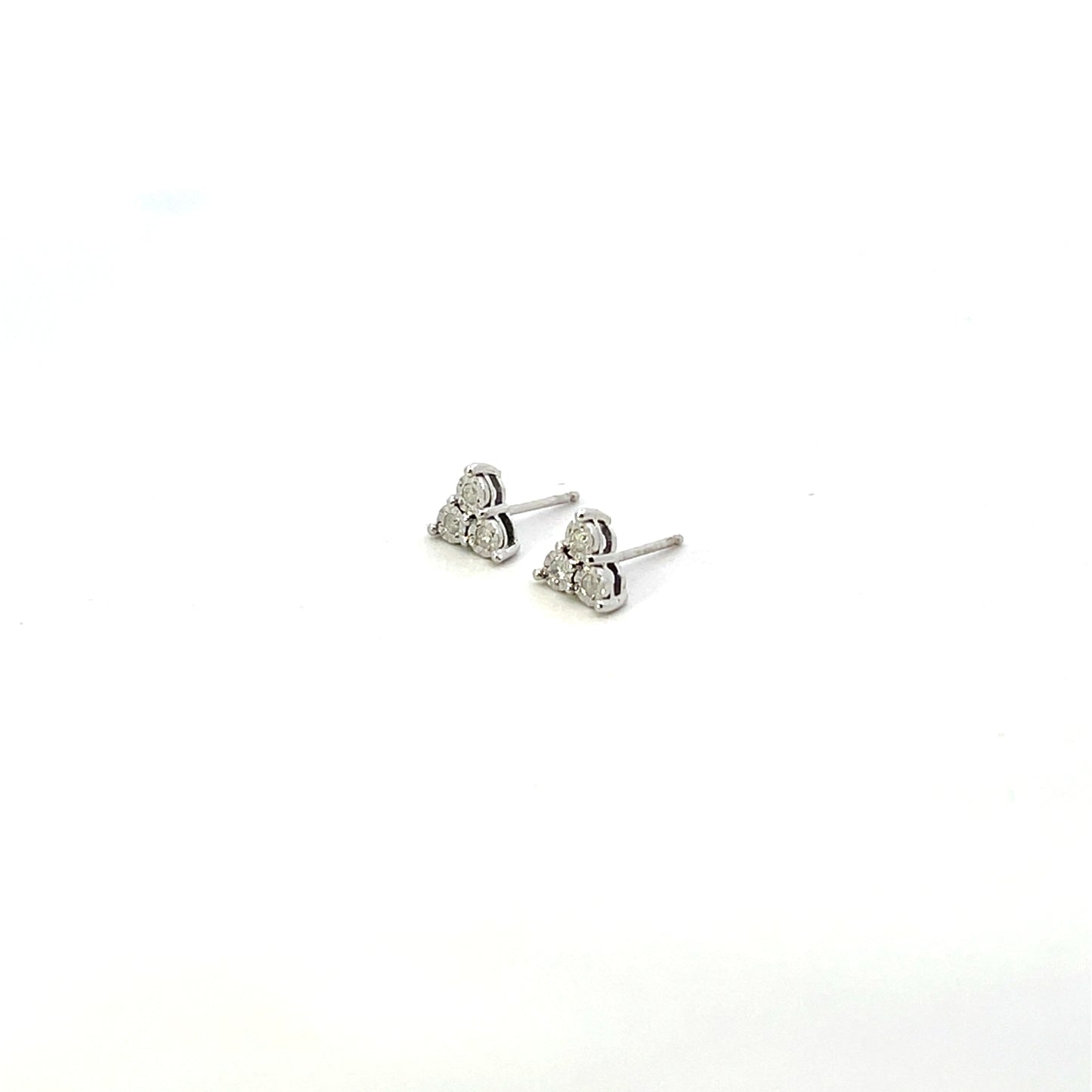 10K WG D-0.10CTW TRIANGLE ILLUSION DIAMOND STUDS