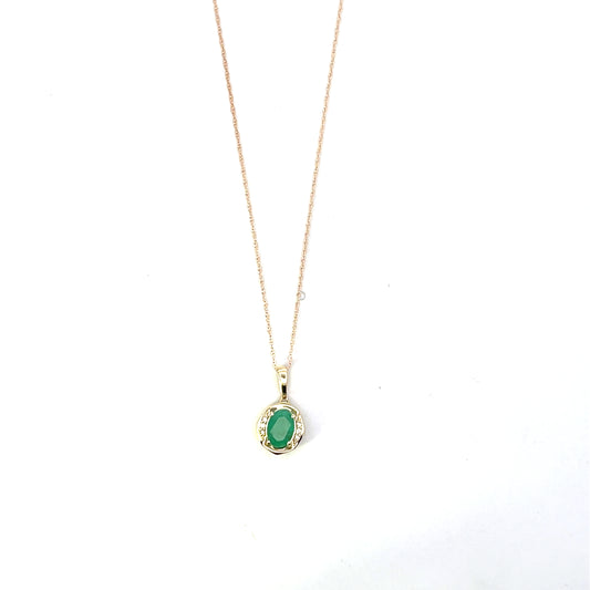 10K YG D-0.03CTW SOLITAIRE EMERALD WITH DIAMOND HALO NECKLACE