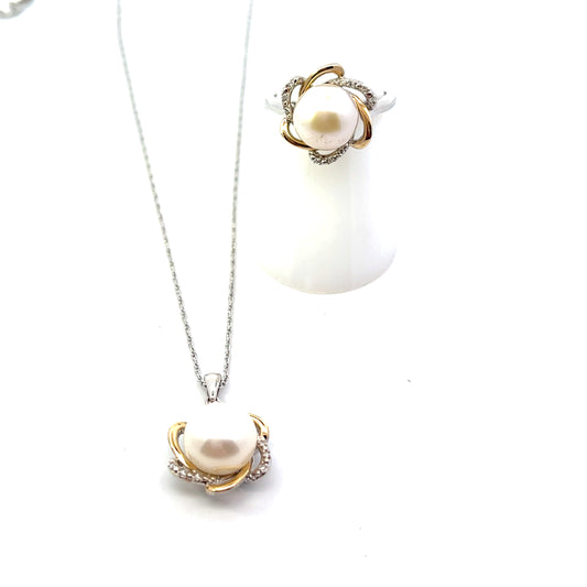 NATURAL DIAMOND FLOWER PEARL NECKLACE AND RING SET (7)