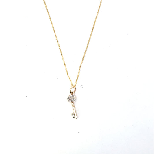 10K YG KEY WITH DIAMOND NECKLACE