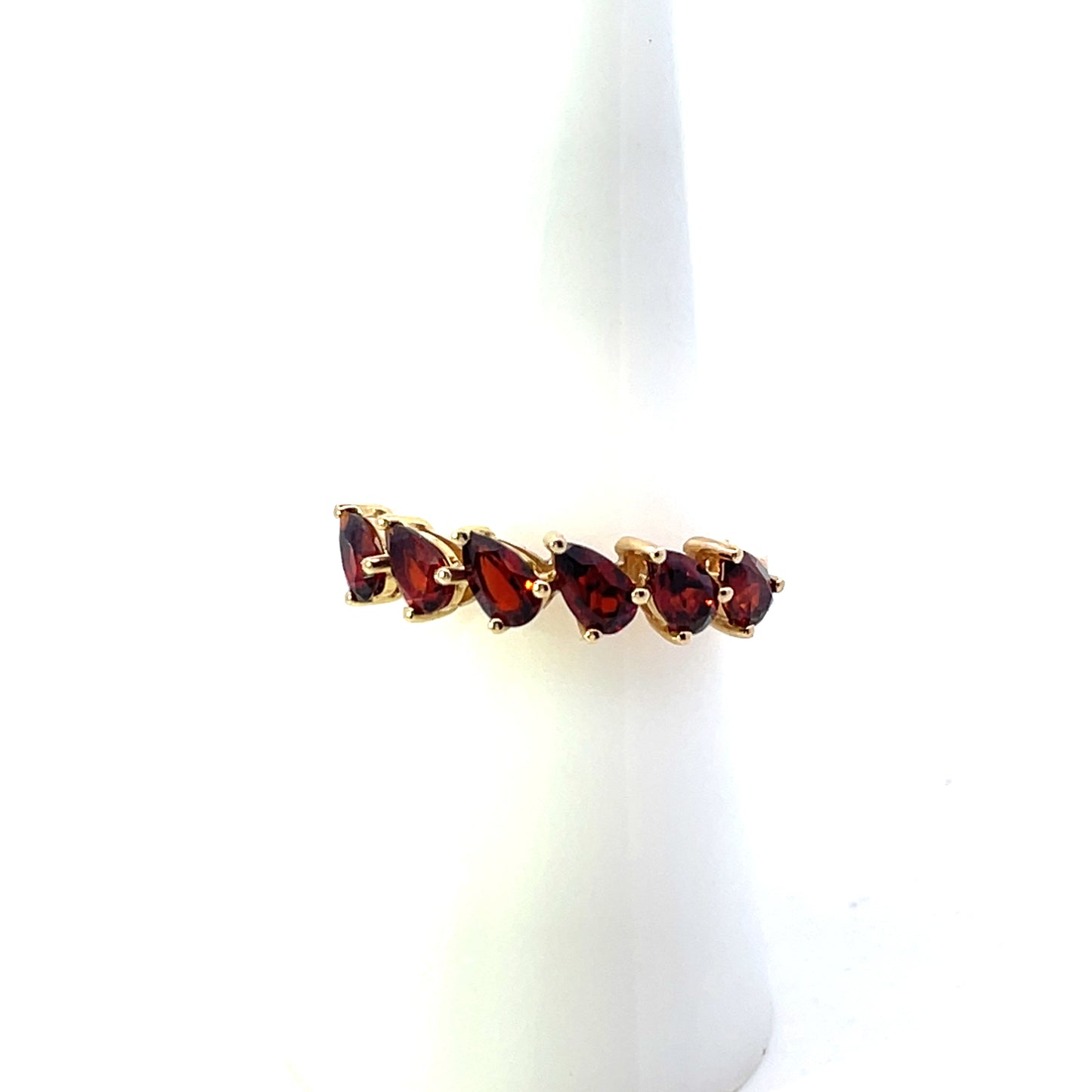 10K YG PEAR GARNET RING
