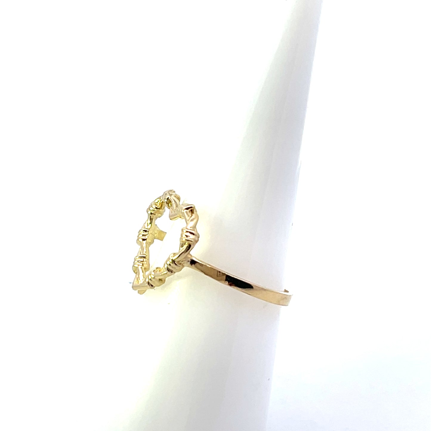 10K YG SOLID BIG HOLLOW HEART RING