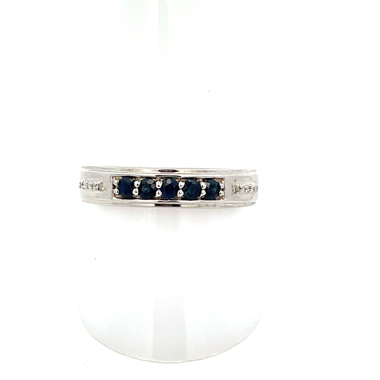 3MM SAPPHIRE AND DIAMOND ACCENT MENS RING BAND (SIZE 10.5)