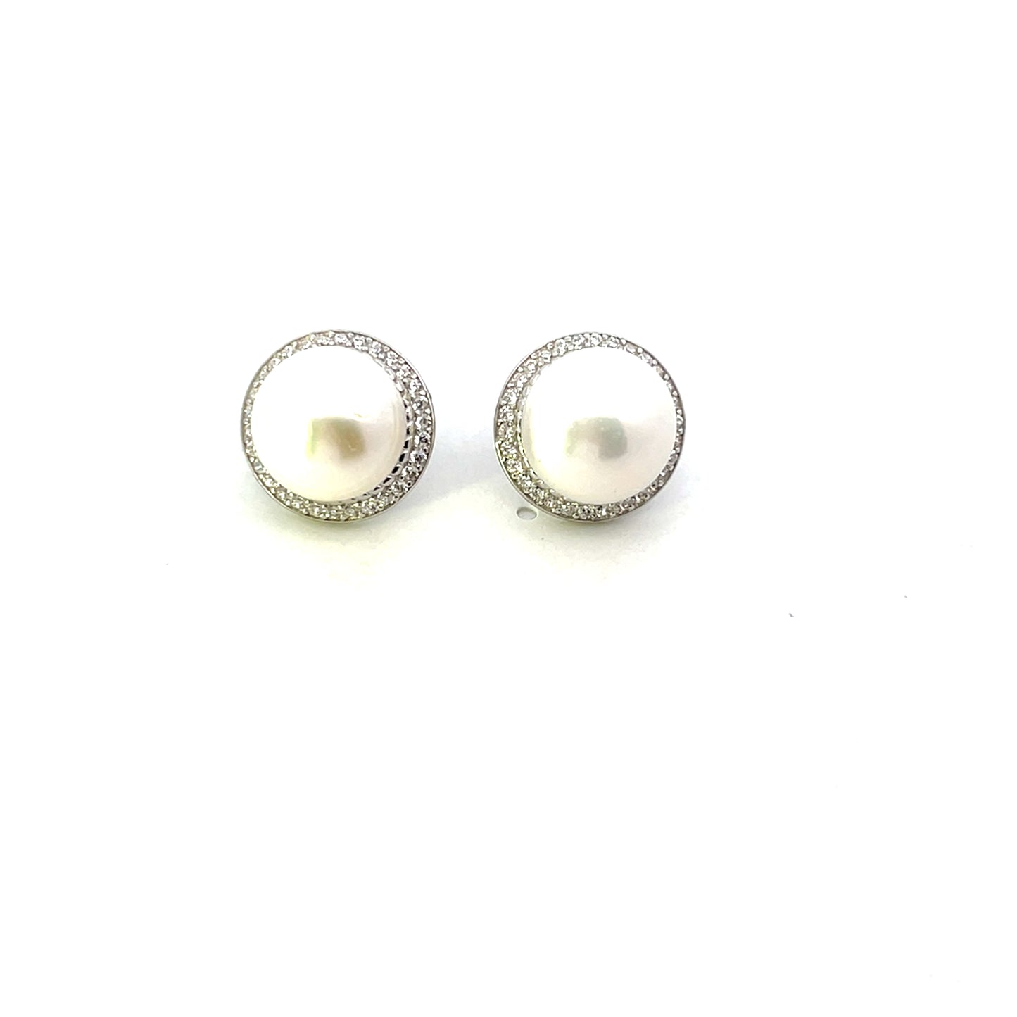 BIG NATURAL PEARL WITH HALO SILVER
