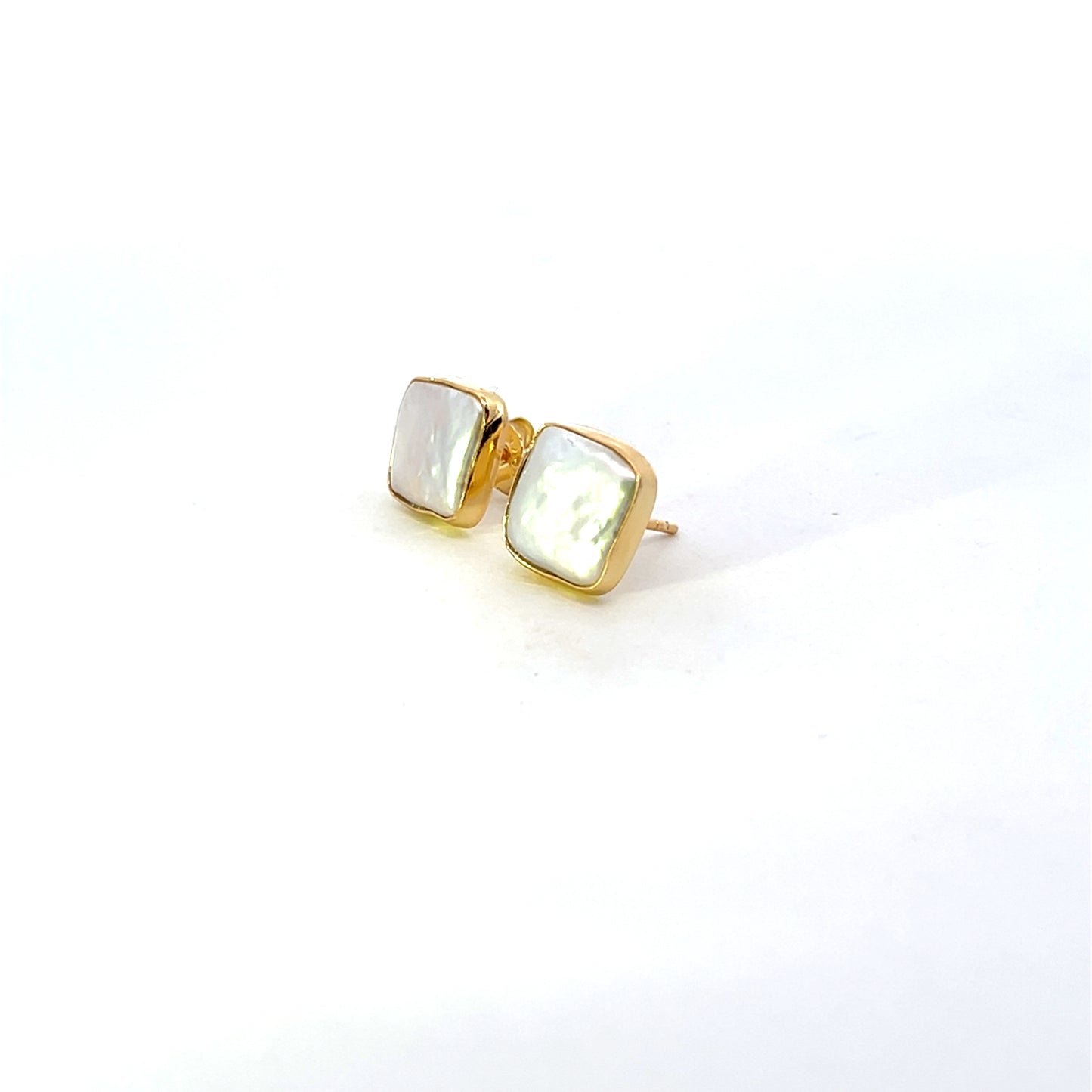 BARROQUE PEARL SQUARE STUD SGP