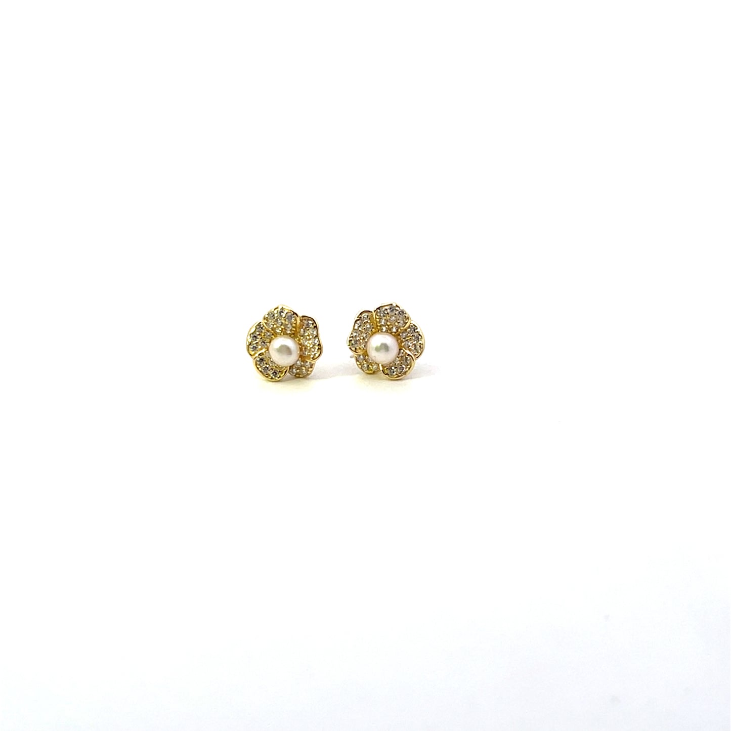 SMALL FLOWER WITH PEARL EARRINGS SGP