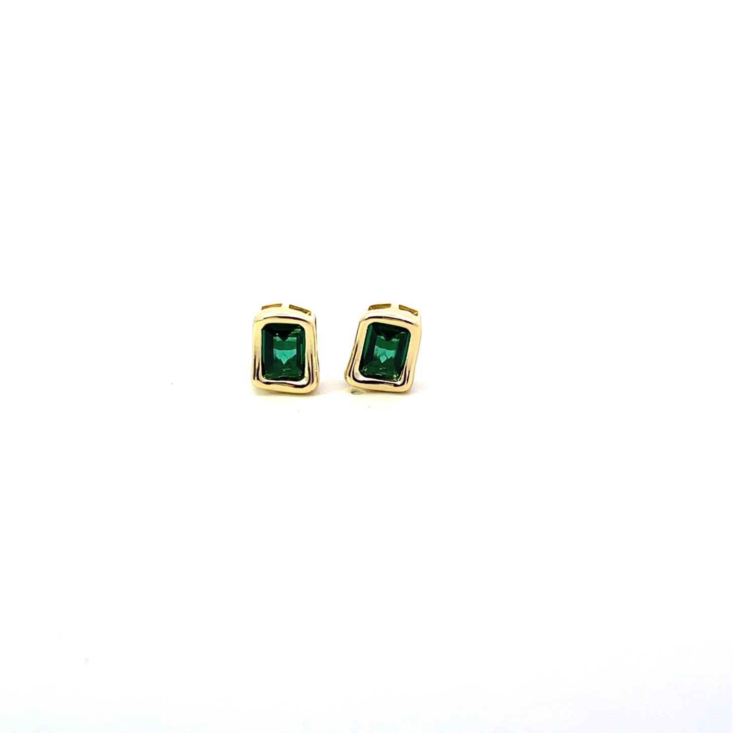 GREEN SOLITAIRE WITH IRREGULAR BEZEL STUD EARRINGS