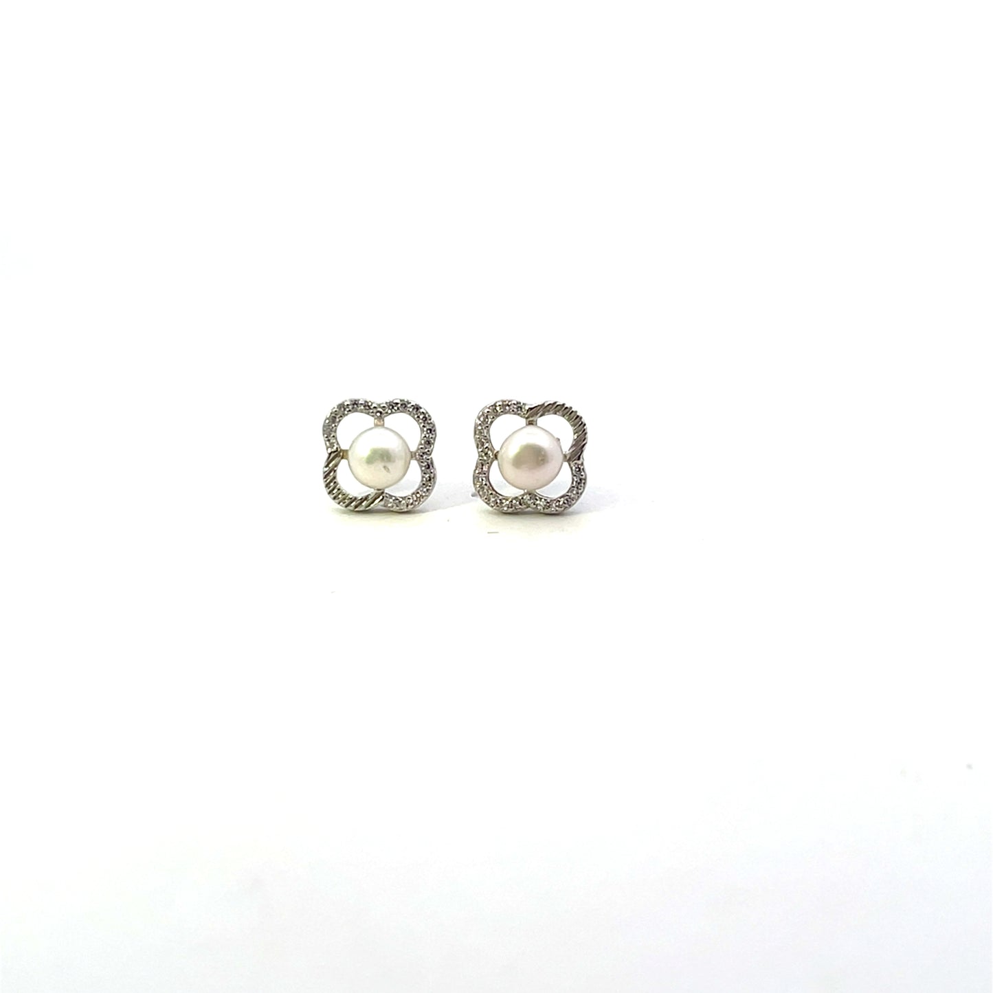 VEN CLEEF PAVE WITH PEARL EARRINGS SILVER