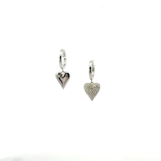HOOPS WITH HEART CHARM ASYMETRICAL SILVER