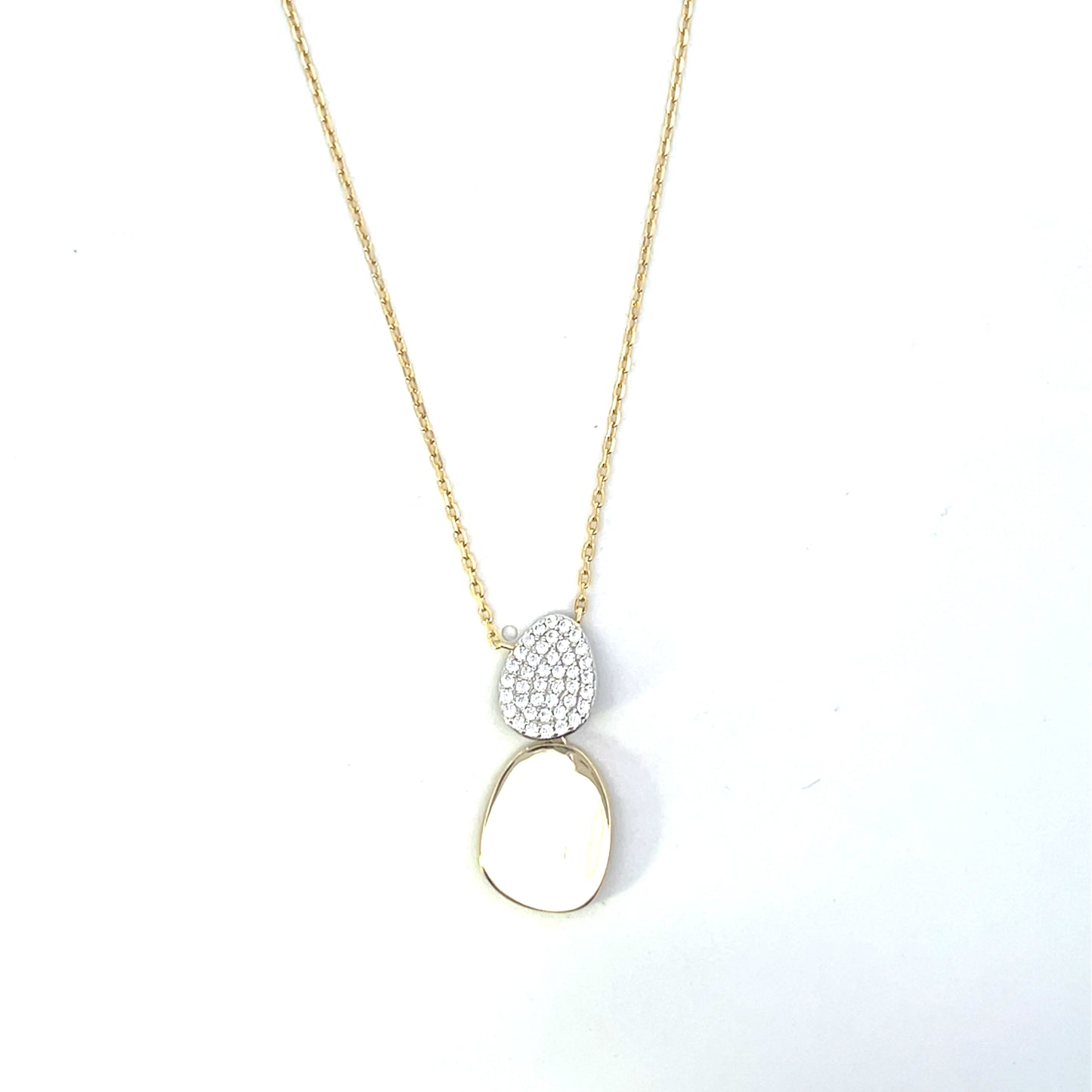 SOLID AND PAVE COIN NECKLACE SGP