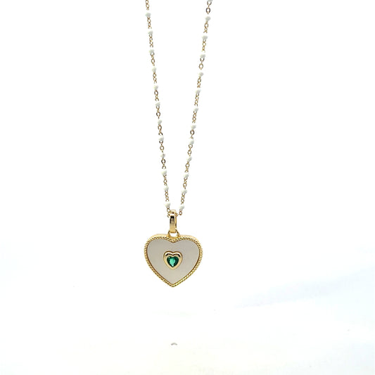 MINI BEADED WHITE NECKLACE WITH HEART