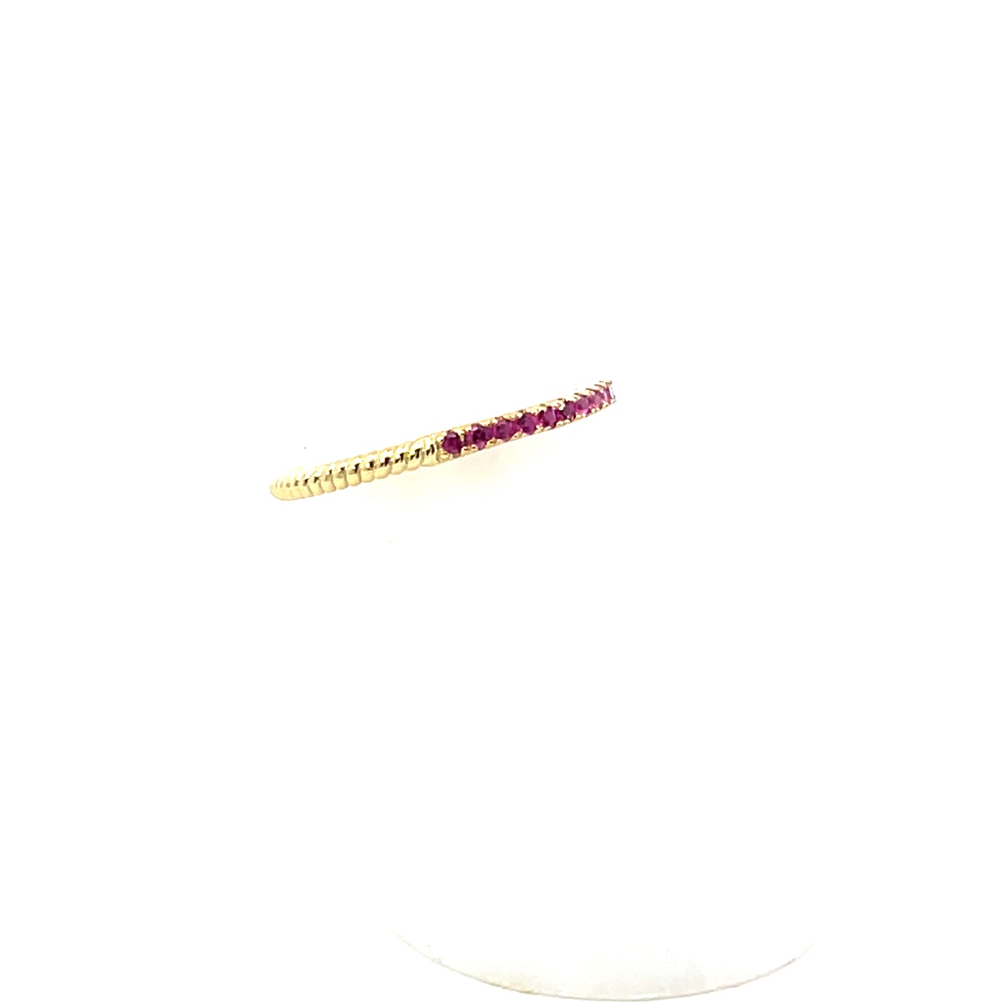 CLASSIC RED PAVE RING