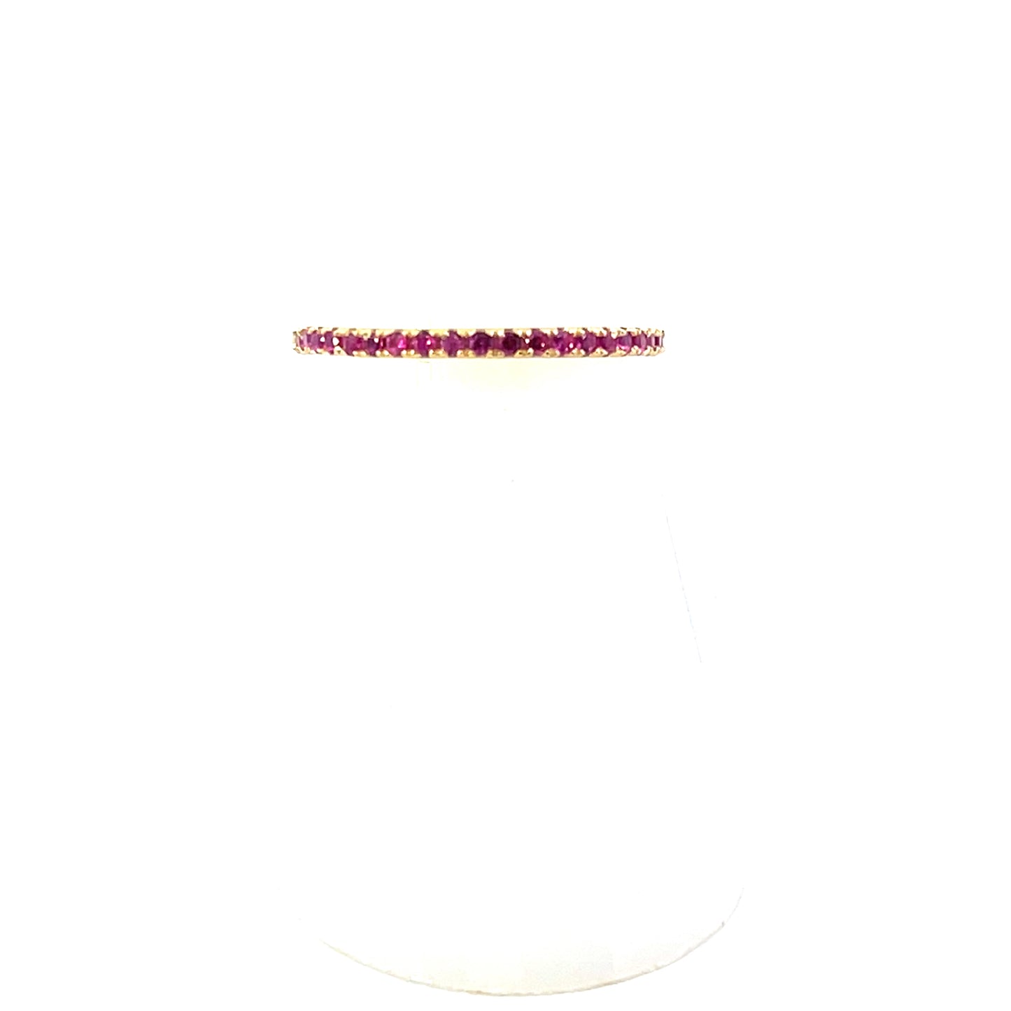 CLASSIC RED PAVE RING