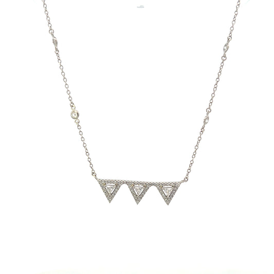3-TRIANGLE WITH PAVE