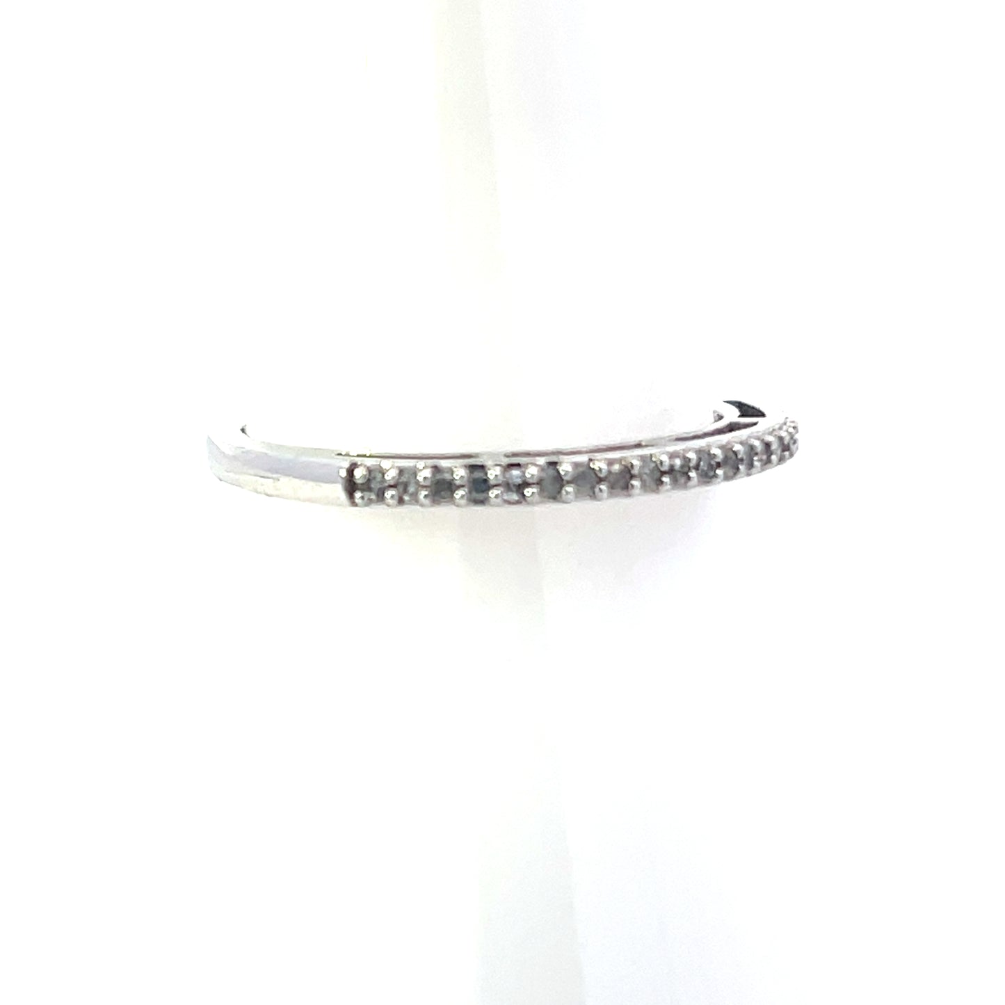 10K WHITE GOLD 0.25CTW DIAMOND BAND