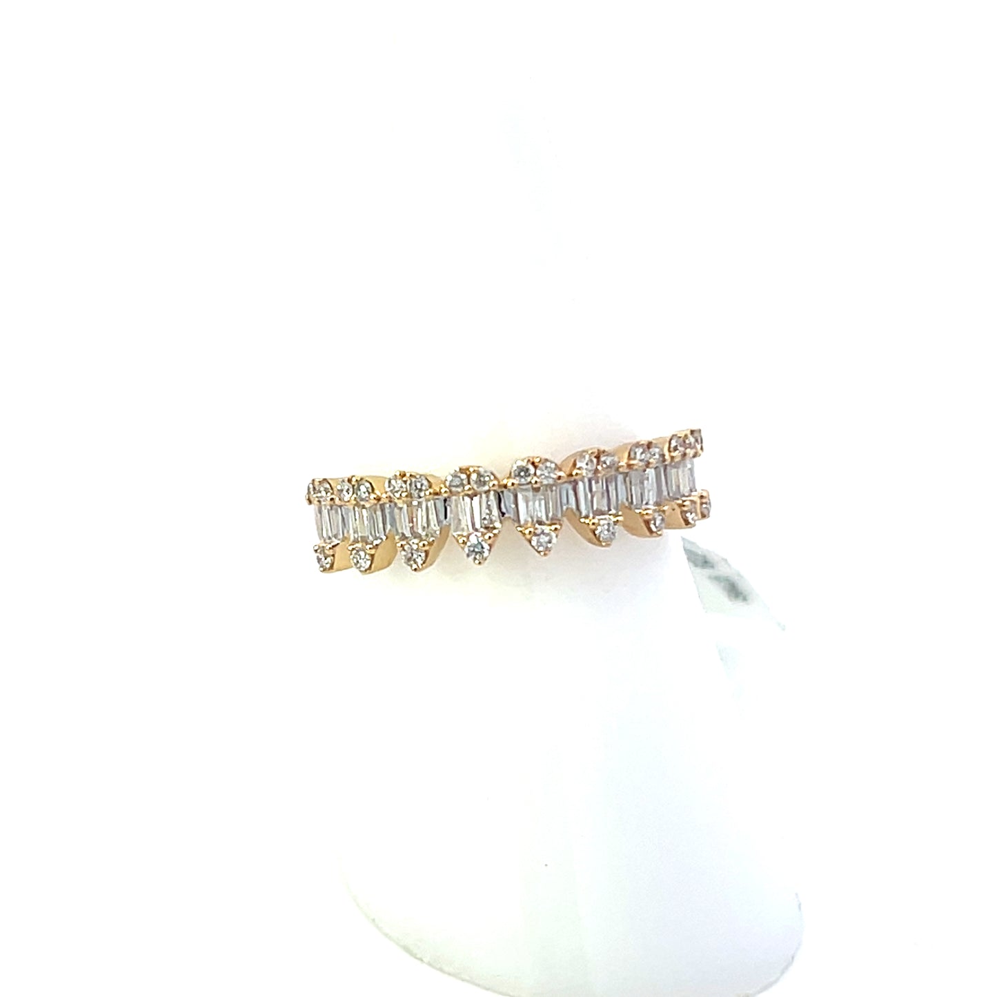 14K 0.35CTW PEAR SHAPE BAGUETTES