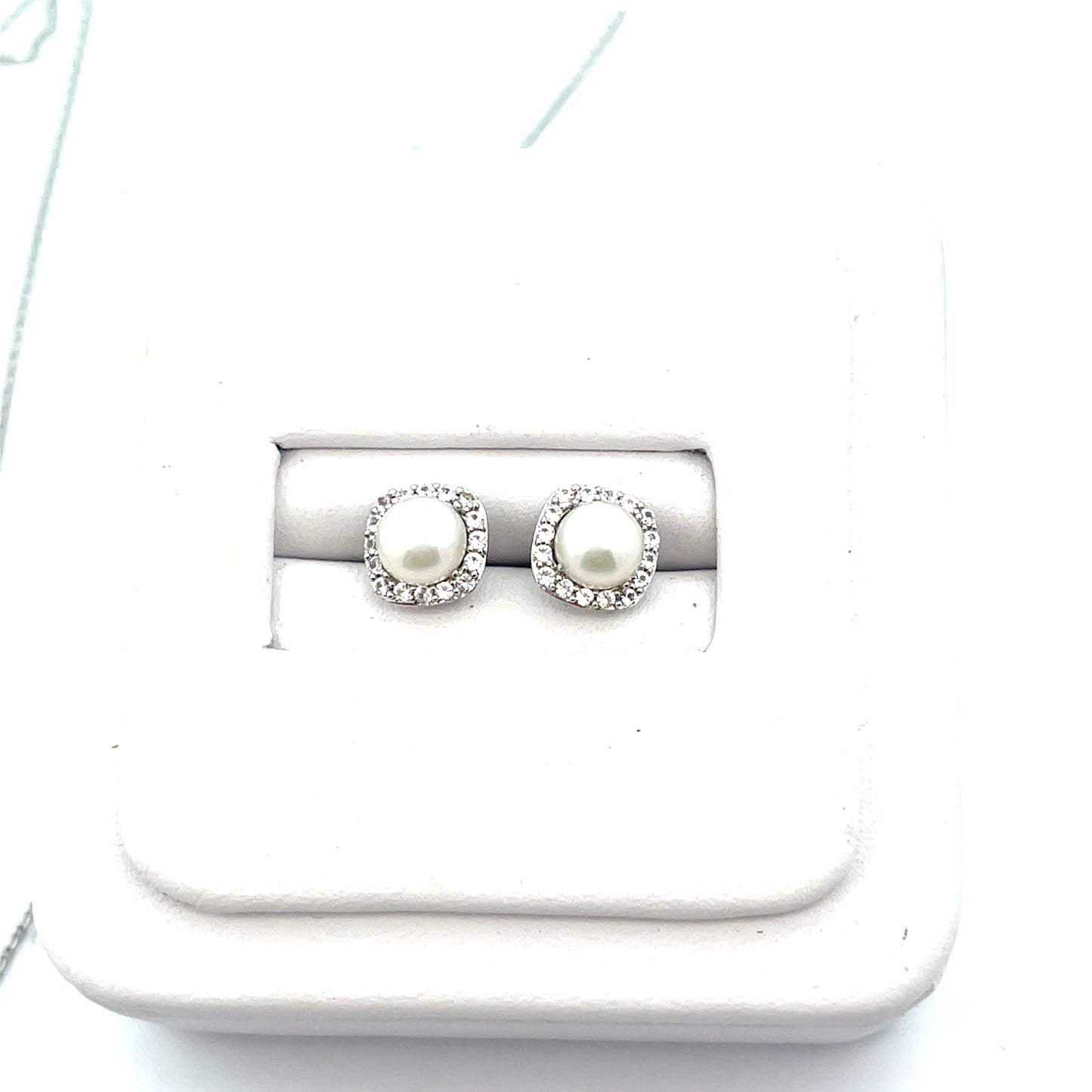 SET NECKLACE RING AND EARRING PEARL WHITE TOPAZ