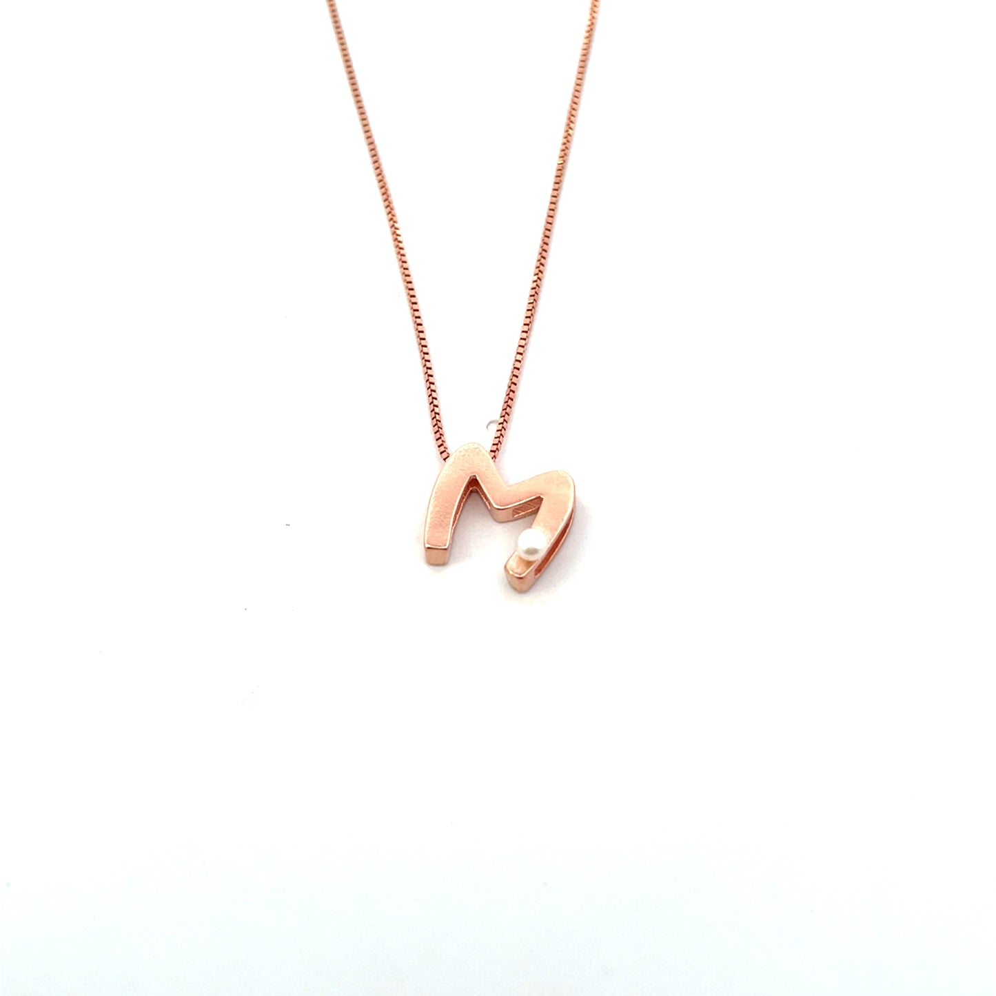 LETTER NECKLACE WITH MINI PEARL ROSEGOLD