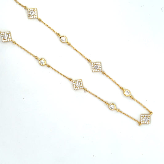 PRINCESS CUT WITH HALO CHARMS