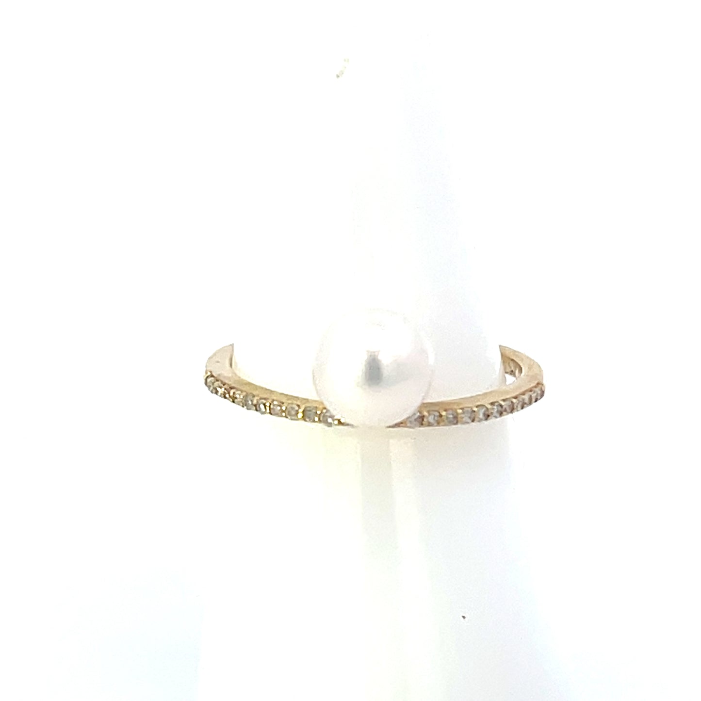 10K 0.10CTW BAND WITH A SMALL PEARL