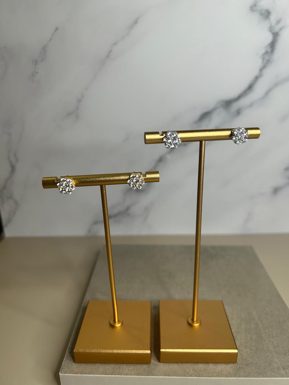 BASIC FLOWER STUDS