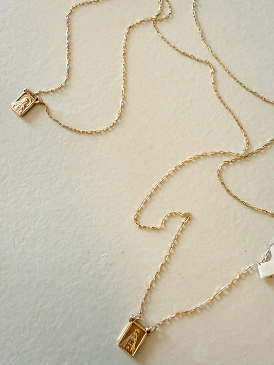 18K YG SCAPULARY NECKLACES