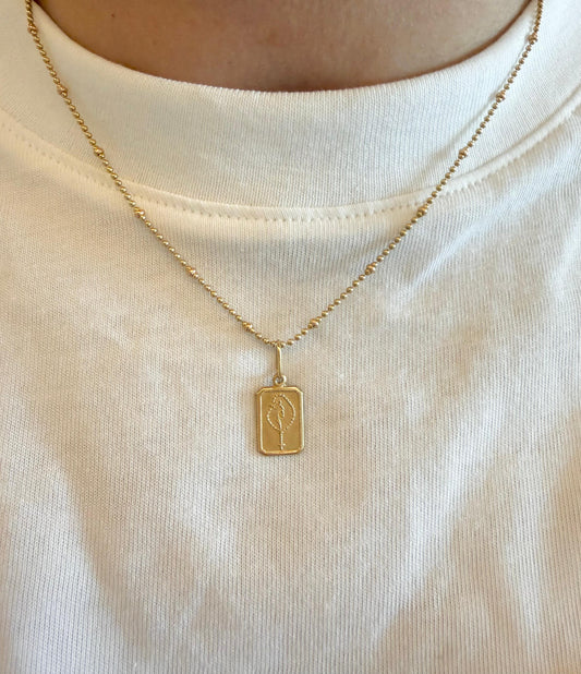 18K YG  SOLID RECTANGLE WITH ROSARY MINI CHARM